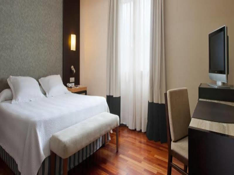 Nh Stadium Hotel Barcelone