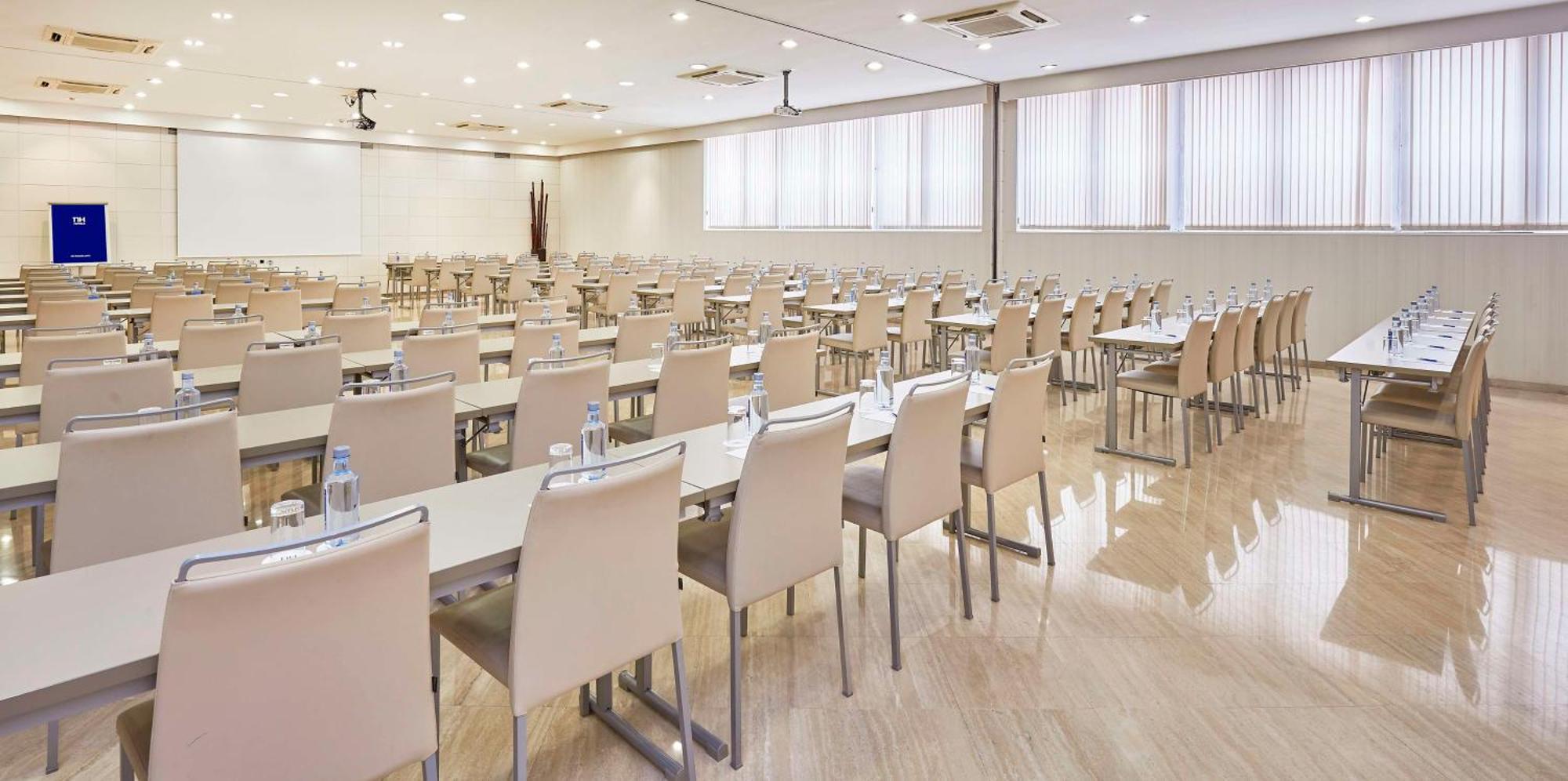 Nh Stadium Hotel Barcelone